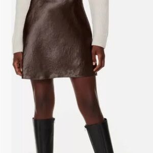 Aritzia Babaton brown silk A-Line Knee-Length Skirt